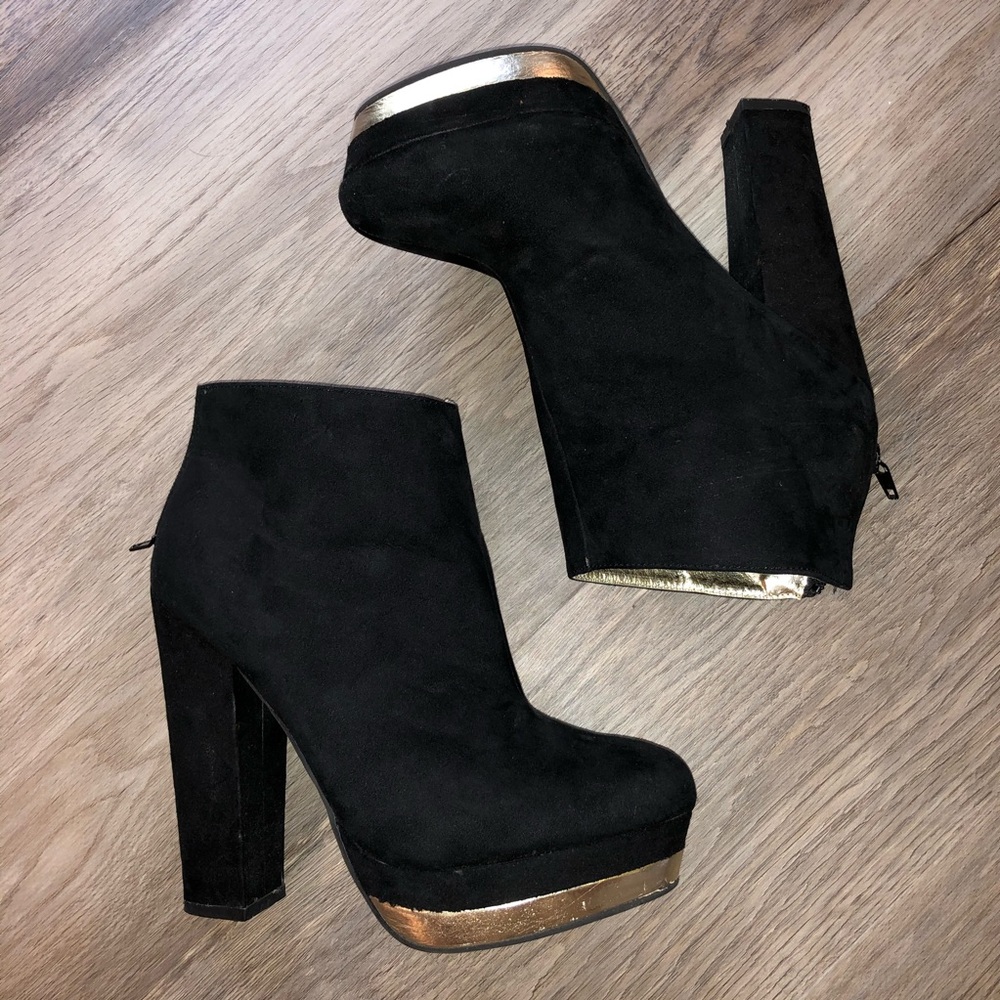F21 black/gold suede platform booties